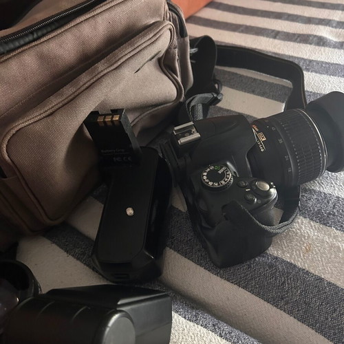 Nikon D3000 DSLR camera