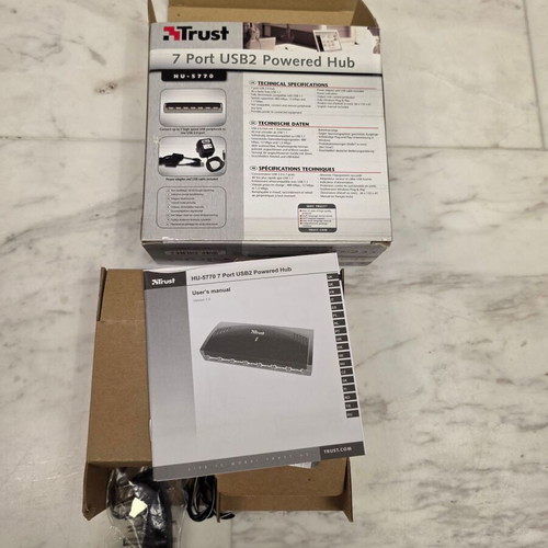 Trust 7 Port USB 2.0 Powered Hub with power adapter