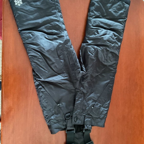 Ski pants for child 4-6 like new