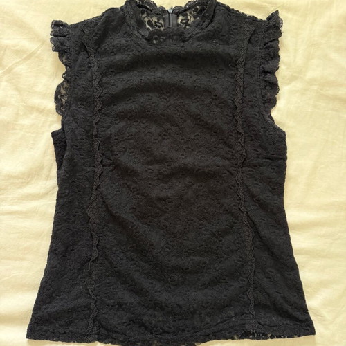 Black Lace Sleeveless Blouse with Ruffle Details used XS/S