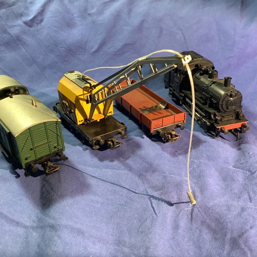 Marklin 3000 set with 3 used wagons