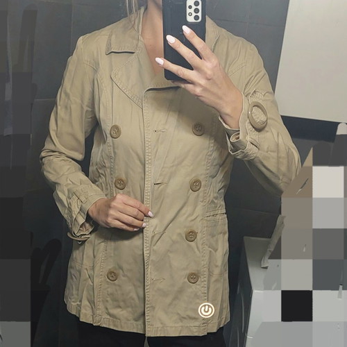 Trench coat like new, size large, beige