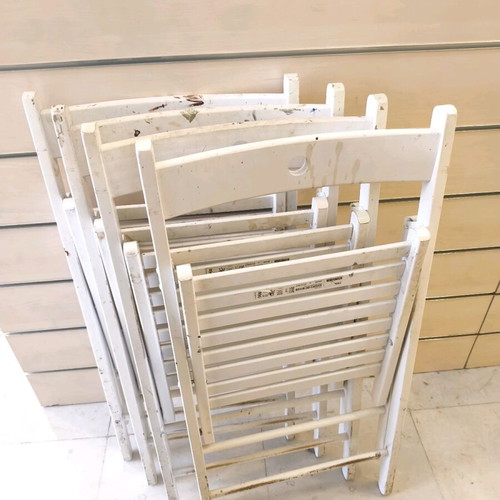 Wooden folding chairs used, set of 2, white