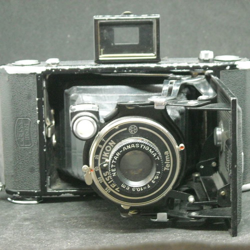 Antique camera ZEISS IKON Telma Nettar 515/2 used from 1933
