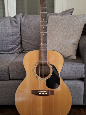 Takamine EG 230 used electro-acoustic guitar