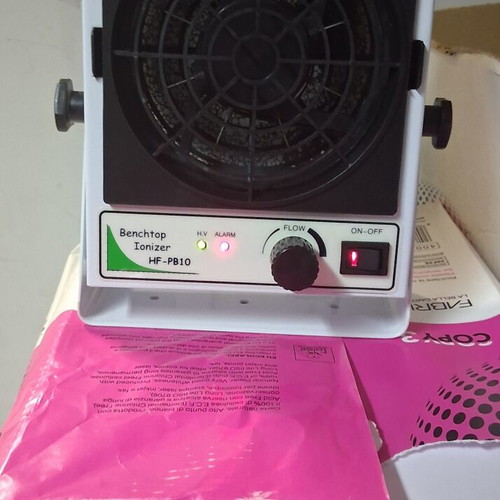 Benchtop Ionizer HF-PB10 like new with compatible power supply