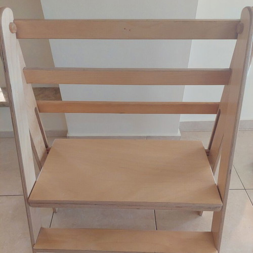 Learning Tower foldable, like new, birch plywood