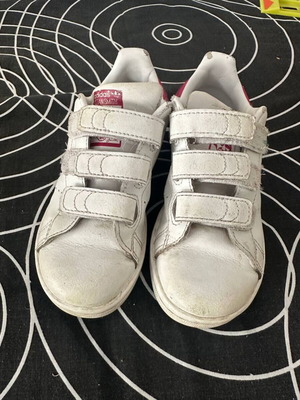 Adidas Stan Smith kids sneakers white pink EU 29 used with velcro