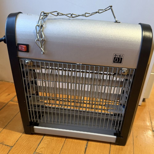 Electric Insect Killer like new