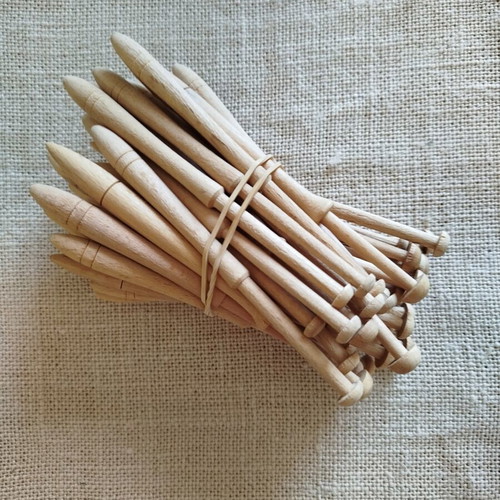 Kopaneli Lace Bobbins 123 Pieces 12-15 cm Like New