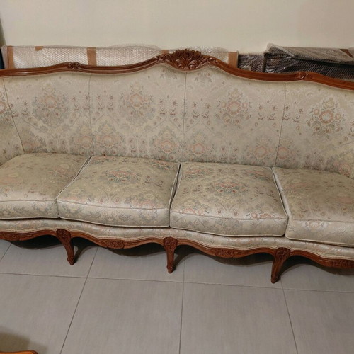 Antique carved wood living room furniture set like new