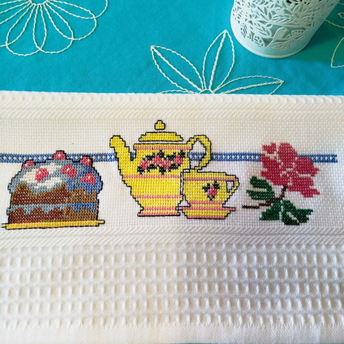 Kitchen towel embroidered handmade 100% cotton new