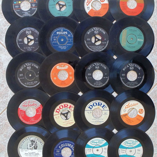 Vinyl 45 RPM record collection used, 19 pop/rock vintage hits