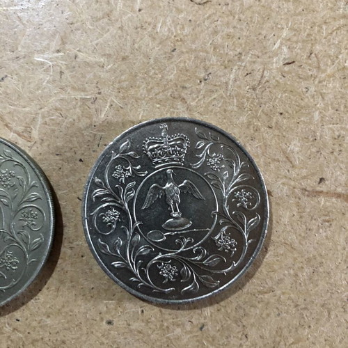 Silver Jubilee Queen Elizabeth II crown coins 1977, set of 3, used
