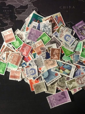 Stamps used, pack of 204 pieces