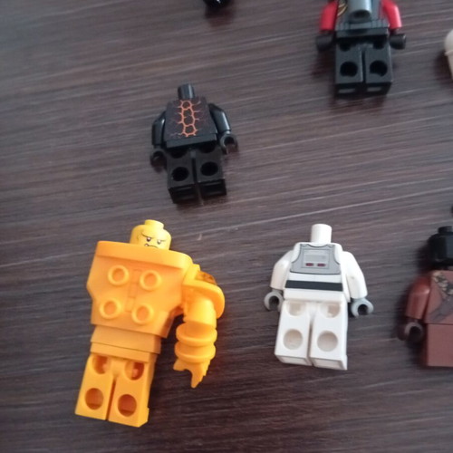 Lego Nexo Knights parts used, assorted pieces
