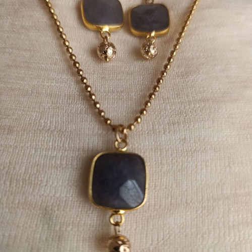 Necklace and earrings set stainless steel gold plated with semi-precious stones and anthracite color, new