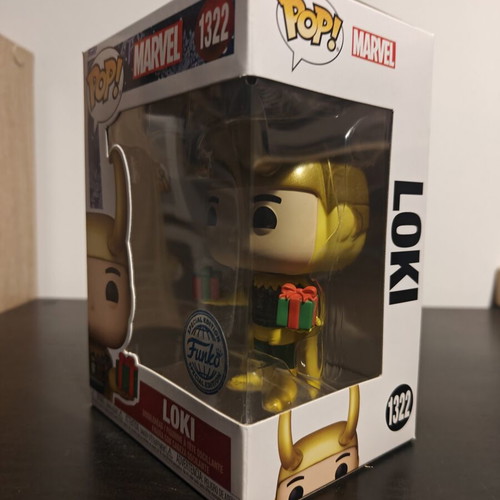 Funko Pop! Marvel Loki with Sweater Holiday #1322 like new