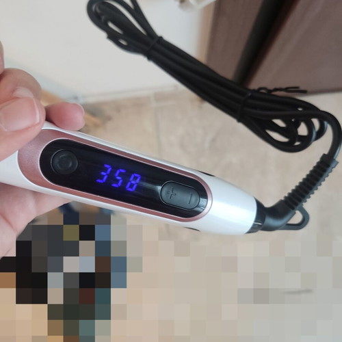 Kemei hair straightener like new