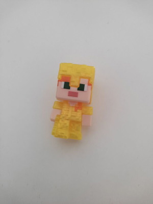 Kinder Minecraft Golden Alex figure like new
