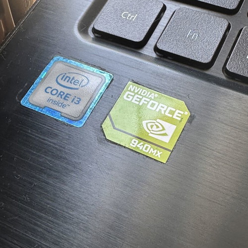 Acer laptop with i3 6006U, 8GB RAM, GTX 940MX 2GB, no battery