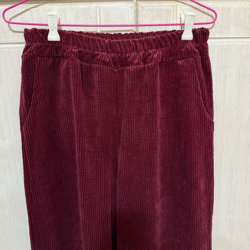 Rib pants like new, burgundy
