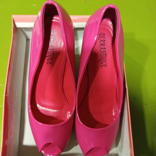 Pink Patent Leather Platform Pumps Peep Toe new, size 40