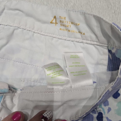 Women's shorts size M like new