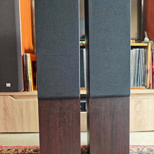Heco Victa 500 floorstanding speakers like new