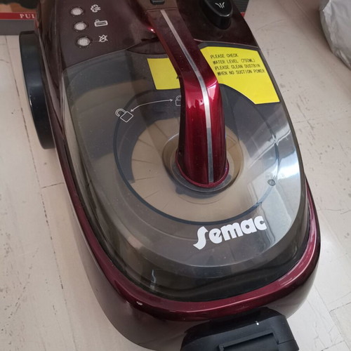 Semac SE 2012 Steam Vacuum Cleaner like new