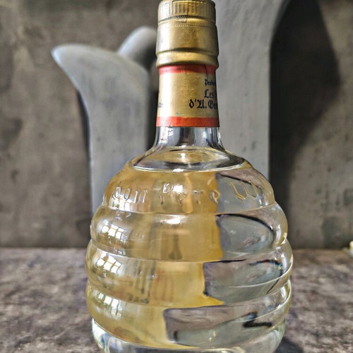 Le Bon Père William vintage pear eau de vie like new, 1960-1970
