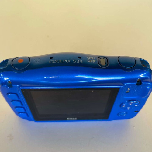 Nikon Coolpix W100 Blue 13.2 MP 2.7" LCD digital camera used, non-working