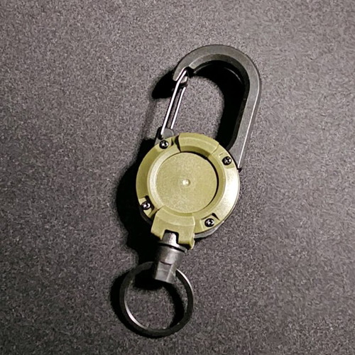 Keychain with retractable wire new, khaki color