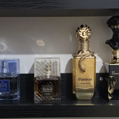 Set of 4 perfumes almost like new, 100 ml Eau de Parfum