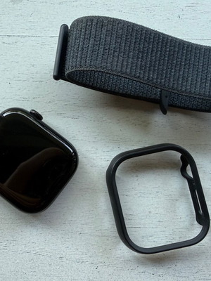 Apple Watch Series 10 GPS Aluminum 46mm black used