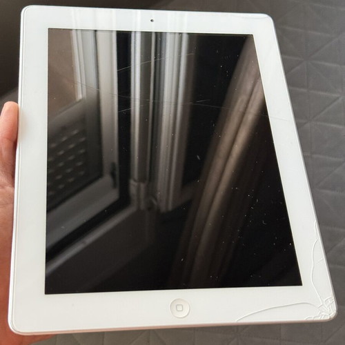 Apple iPad 2 16GB with official Apple Dock