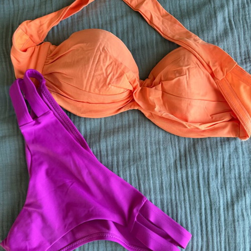 Bikini like new, fuchsia bottom XS, orange strapless top 75b