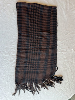 Brown and black scarf