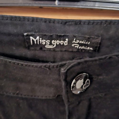 Miss good women's black pants like new, size M-L