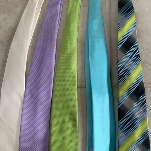 Vintage ties pack of 50, very good quality