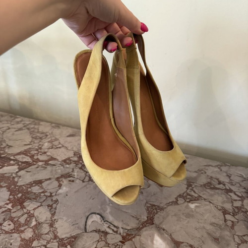 Zara Woman lime suede platform peep-toe heels size 38 used