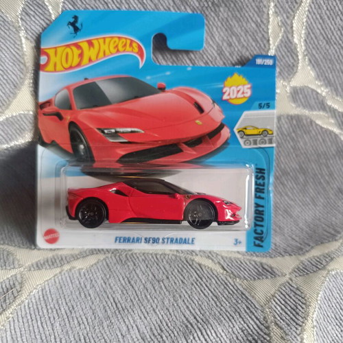 Hot Wheels Ferrari set new