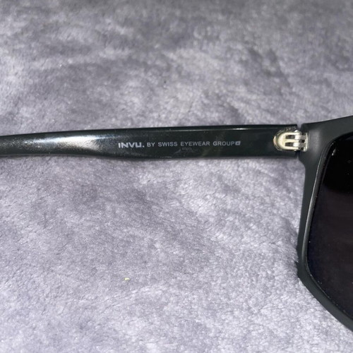 Invu Men's Polarized Sunglasses like new, brown green