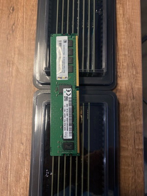 Sk hynix 16GB 2RX8 PC4-2933Y Ram memory like new, pack of 16