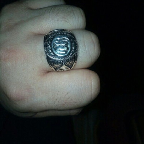 Men's Retro Ring with Arabic Characters like new