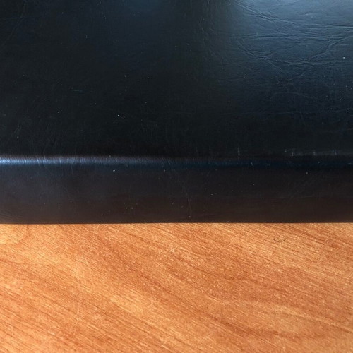 Leather CD DVD case used, capacity 48 pcs