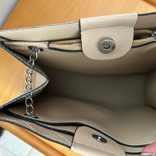 Bag to Bag shoulder bag like new, beige with chain