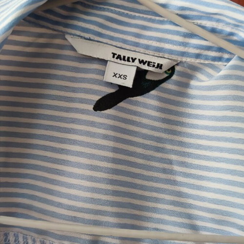 Tally Weijl sleeveless striped shirt with toucan print