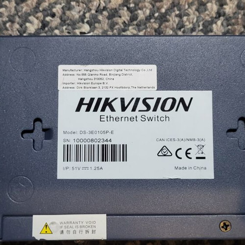 Hikvision DS-3E0105P-E POE Switch like new, lightly used