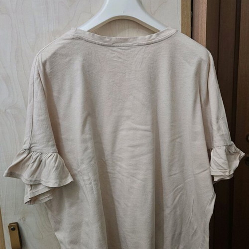 Zara pink blouse with ruffles on sleeves like new, loose fit